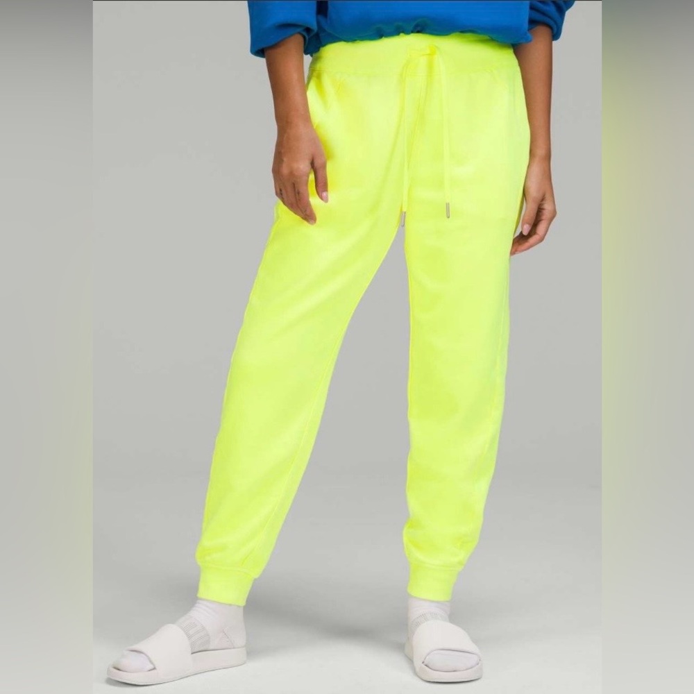 Lululemon Scuba High-Rise French Terry Jogger Size 10